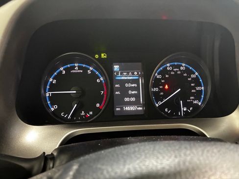 Used 2017 Toyota RAV4 LE w/ All Weather Liner Package FWD image 17