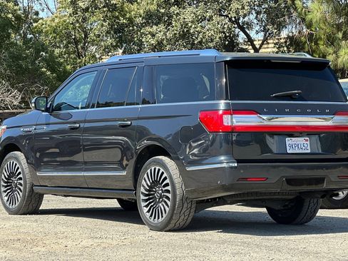 Used 2021 Lincoln Navigator L Black Label AWD/4WD image 6