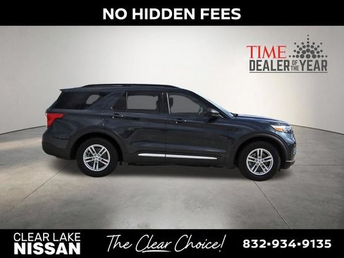 Used 2023 Ford Explorer XLT RWD image 8