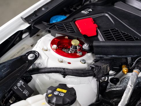 Used 2017 BMW M2 RWD image 39