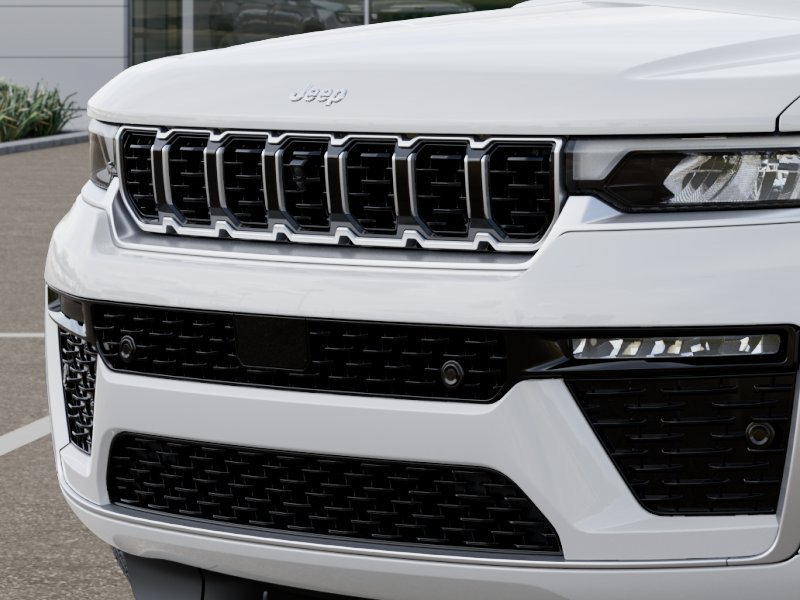 New 2027 Jeep Grand Cherokee Summit AWD/4WD image 11