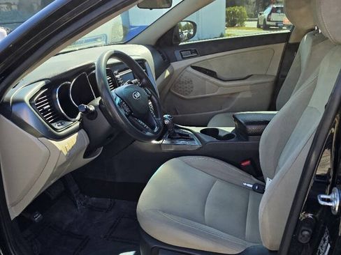 Used 2013 Kia Optima LX FWD image 11