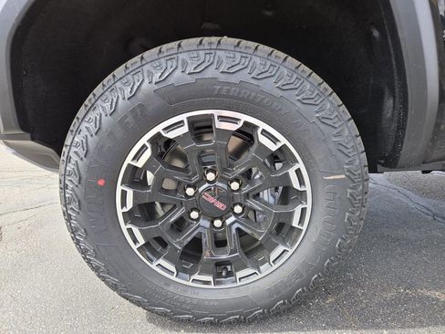 New 2026 GMC Canyon AT4 w/ Technology Plus Package image 7