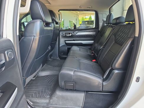 Used 2017 Toyota Tundra Platinum AWD/4WD image 30