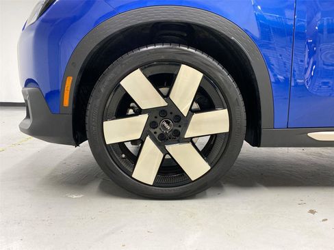 Certified 2025 MINI Cooper Countryman S image 23