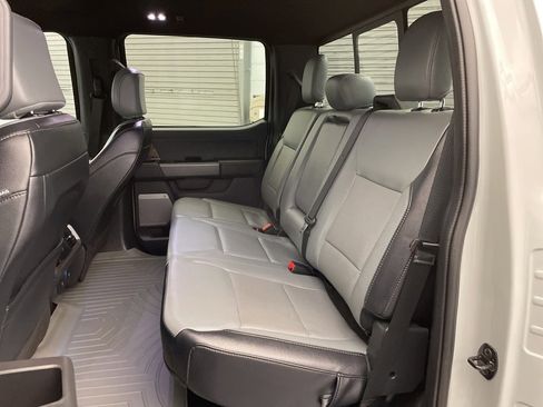 Used 2023 Ford F150 Lightning Lariat image 24