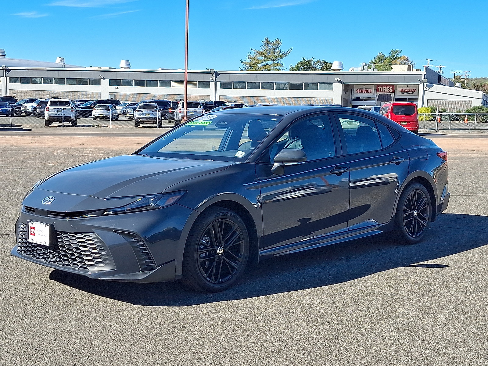 Certified 2025 Toyota Camry SE AWD/4WD image 3