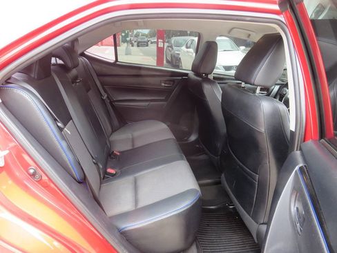 Used 2017 Toyota Corolla SE FWD image 20