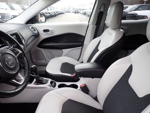 Certified 2019 Jeep Compass Latitude w/ Popular Equipment Group image 13