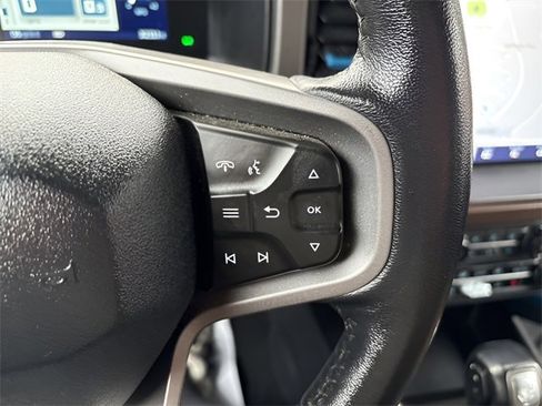 Used 2023 Ford Bronco Outer Banks image 11