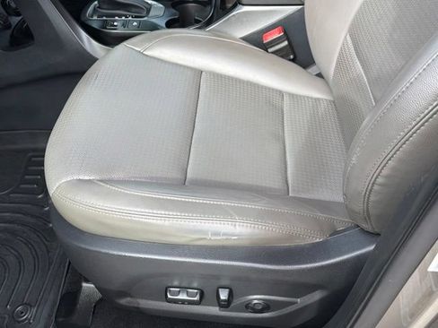 Used 2014 Hyundai Santa Fe Sport w/ Technology Package 04 FWD image 23
