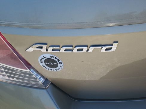 Used 2009 Honda Accord EX-L image 9