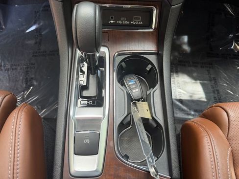 Used 2024 Subaru Ascent Touring image 27