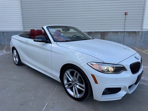 Used 2017 BMW 230i Convertible image 1