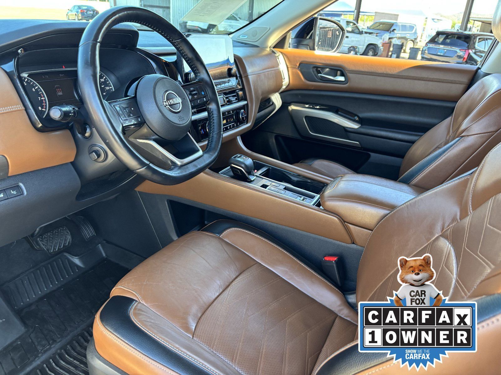 Used 2022 Nissan Pathfinder Platinum w/ Cargo Package FWD image 20