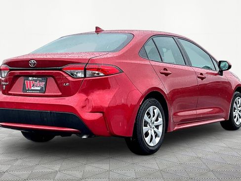 Used 2021 Toyota Corolla LE FWD image 6
