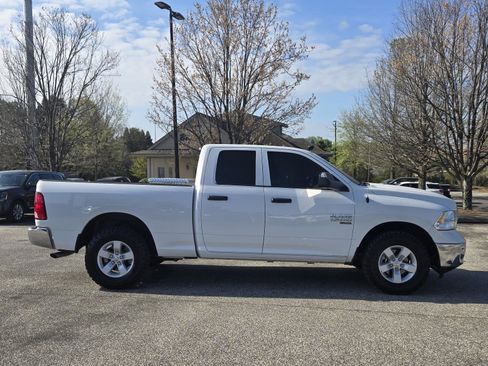Used 2023 RAM 1500 Tradesman w/ Chrome Appearance Group AWD/4WD image 6