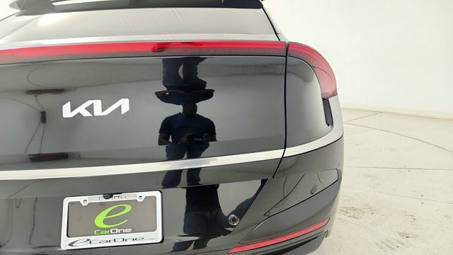 Used 2025 Kia EV6 Wind AWD/4WD image 28