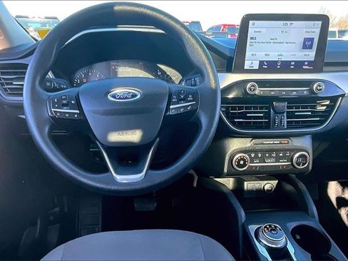 Used 2020 Ford Escape SE image 8