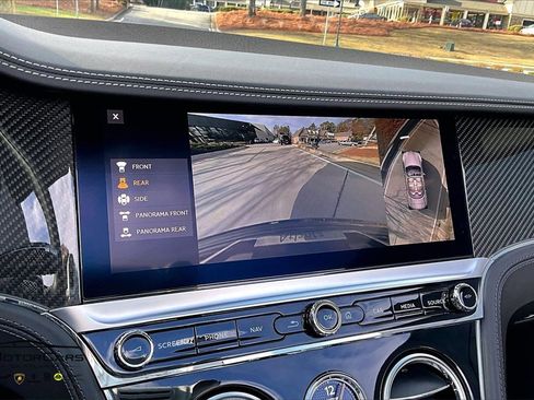 Used 2023 Bentley Continental GT V8 image 21