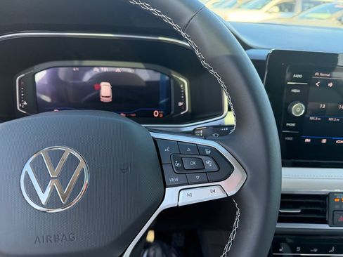 New 2026 Volkswagen Taos SEL AWD/4WD image 16