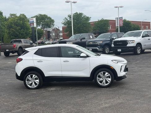 Used 2024 Buick Encore GX Preferred FWD image 5