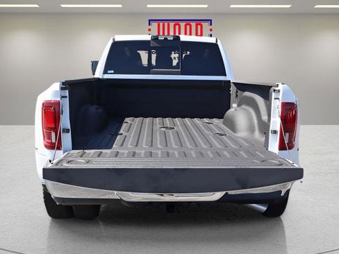 New 2026 RAM 3500 Laramie AWD/4WD image 10