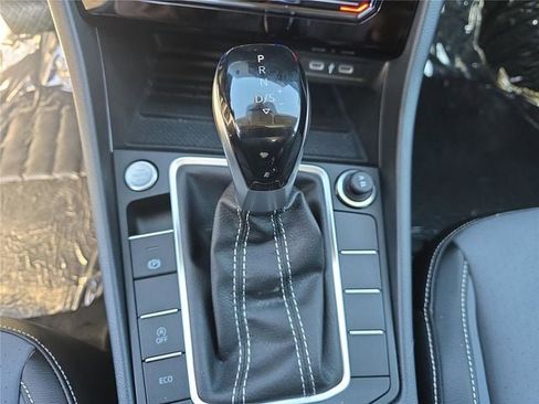 New 2026 Volkswagen Jetta SE image 20