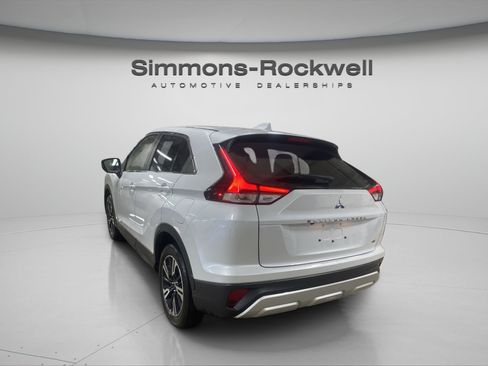 Used 2025 Mitsubishi Eclipse Cross SE AWD/4WD image 3