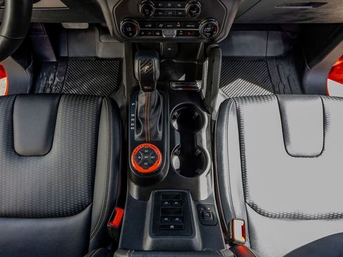 Used 2023 Ford Bronco Raptor AWD/4WD image 28