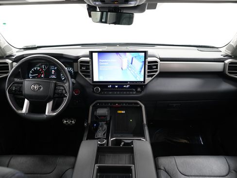 Used 2023 Toyota Tundra Limited w/ TRD Off-Road Package AWD/4WD image 15