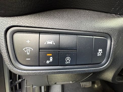 Used 2022 Kia Soul LX w/ Technology Package image 26