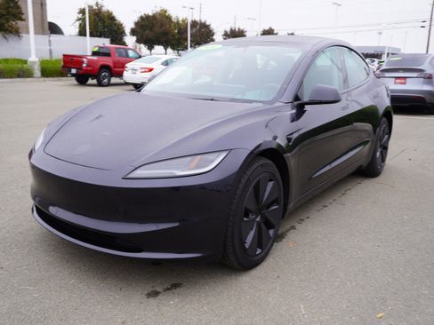 Used 2024 Tesla Model 3 Long Range image 7