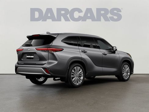 New 2026 Toyota Highlander Platinum AWD/4WD image 14