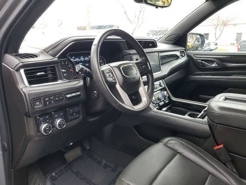 Used 2021 GMC Yukon Denali w/ Denali Ultimate Package image 19
