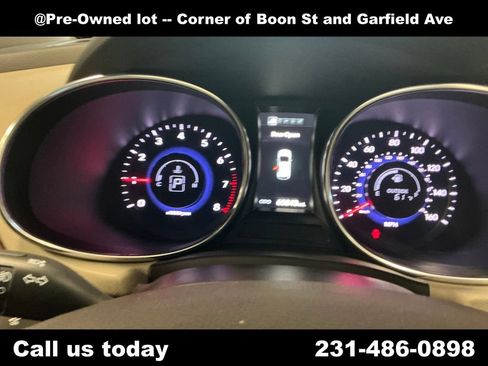 Used 2014 Hyundai Santa Fe Sport 2.0T w/ Technology Package 05 AWD/4WD image 21
