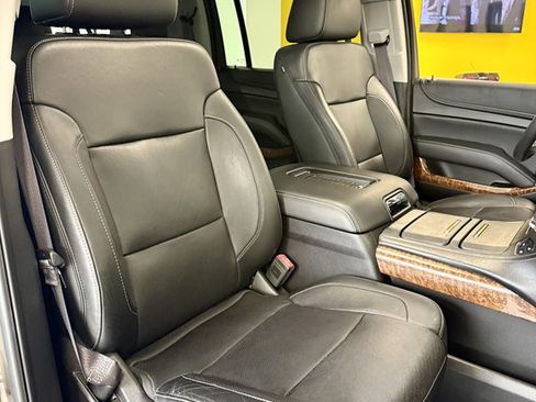Used 2016 Chevrolet Suburban LTZ AWD/4WD image 16