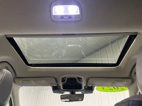 Used 2023 Subaru Outback Limited XT image 20