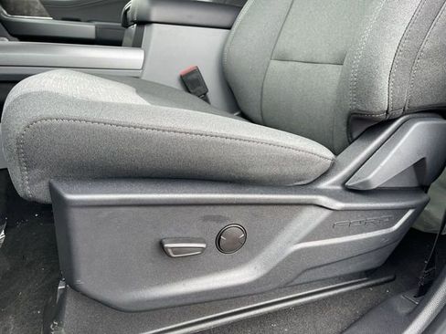 New 2026 Ford F250 XLT w/ XLT Premium Package image 13
