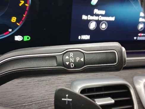 Used 2022 Mercedes-Benz GLE 350 image 16