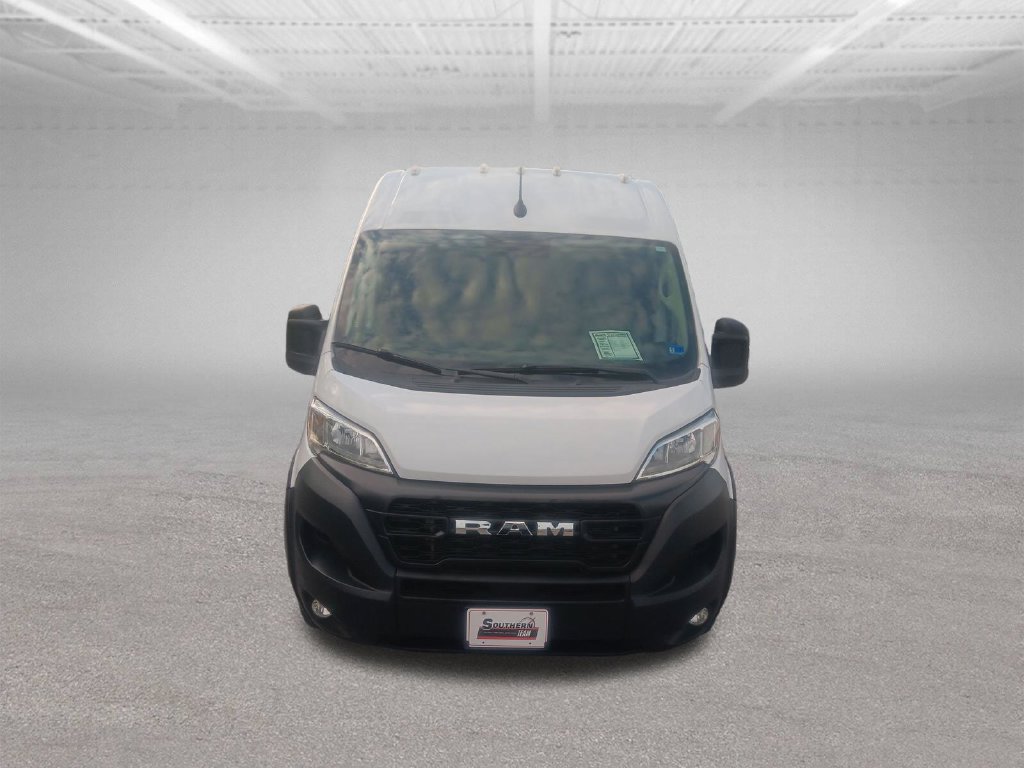 Used 2024 RAM ProMaster 2500 w/ Convenience Group FWD image 9