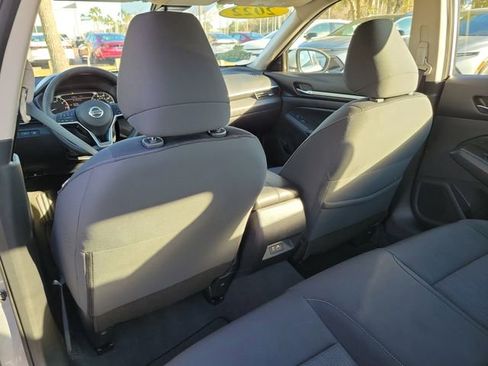 Used 2022 Nissan Altima 2.5 SV image 13