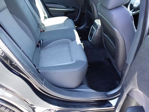 Used 2015 Dodge Charger SE w/ Power Sunroof Group AWD/4WD image 29