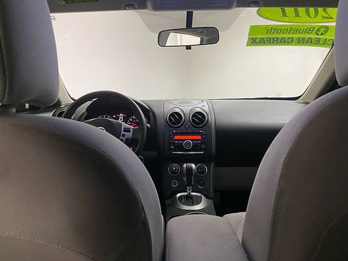 Used 2011 Nissan Rogue S image 28
