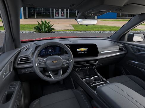 New 2026 Chevrolet Traverse LT w/ Sun and Wheel Package image 15