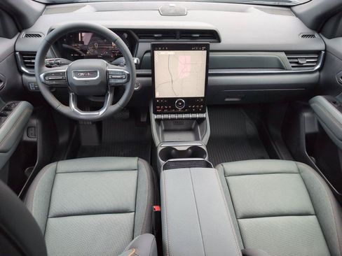 Used 2026 GMC Terrain AT4 w/ Convenience Package III AWD/4WD image 33