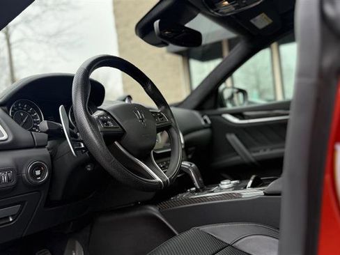 Used 2022 Maserati Ghibli Modena Q4 image 24