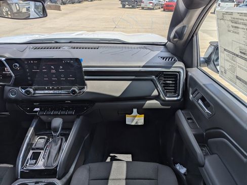 New 2026 GMC Canyon Elevation image 4