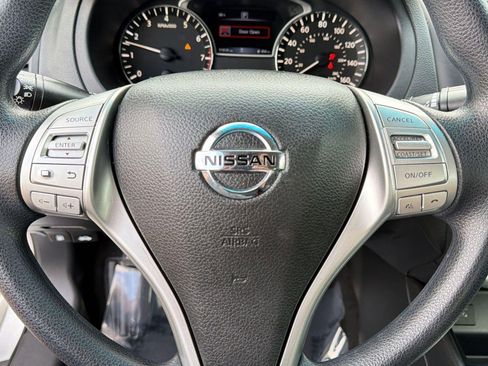 Used 2018 Nissan Altima 2.5 S w/ S Convenience Package FWD image 13