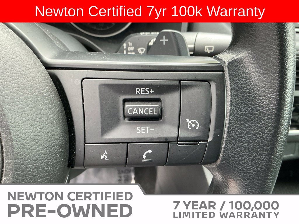 Used 2024 Nissan Rogue S AWD/4WD image 28